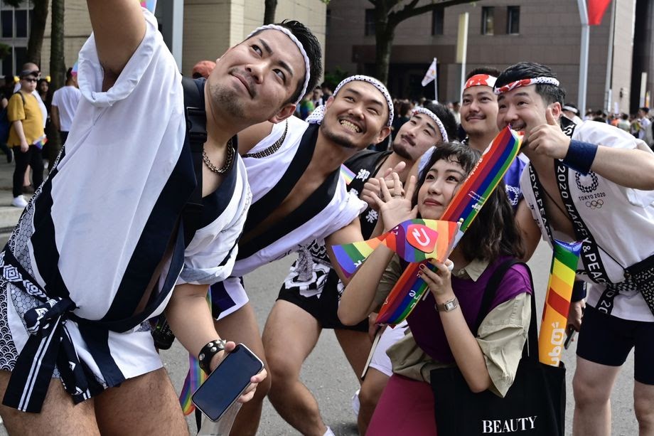 Teilnehmer einer Gay-Pride-Parade in Taiwans Hauptstadt Taipeh im Oktober 2019