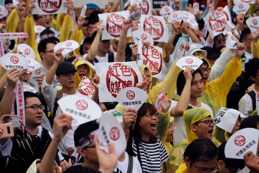 Demonstrators in Taiwan rally against pro-China media. A global study found that the island was the territory most exposed to foreign disinformation.