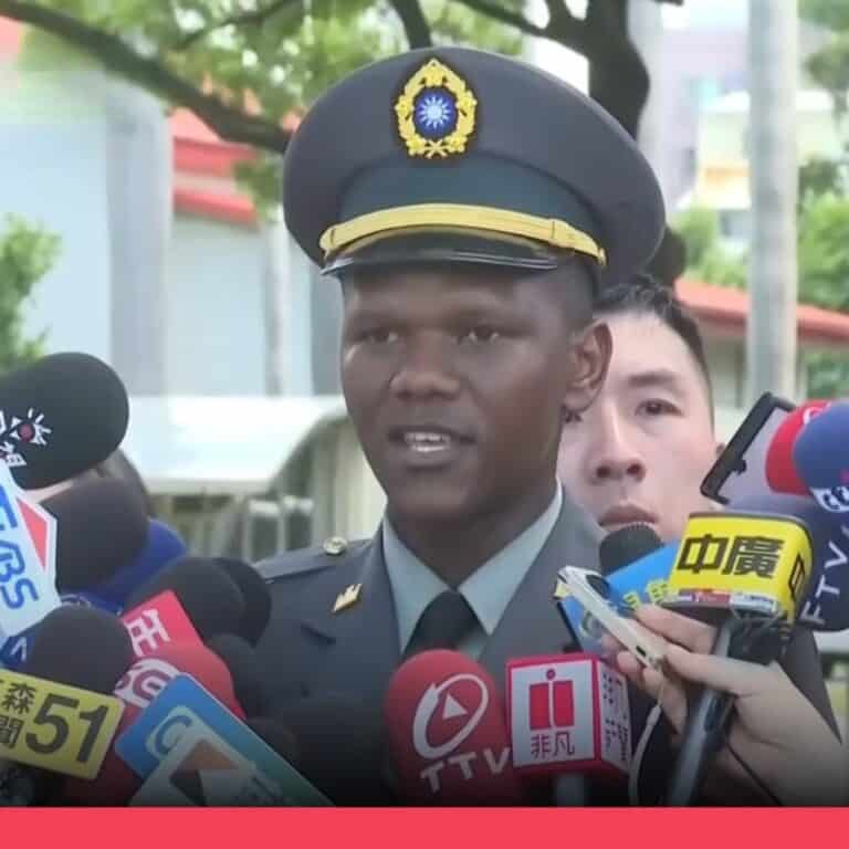 外籍生受訪畫面遭誤傳為「台灣徵兵困難 黑人入選國軍」