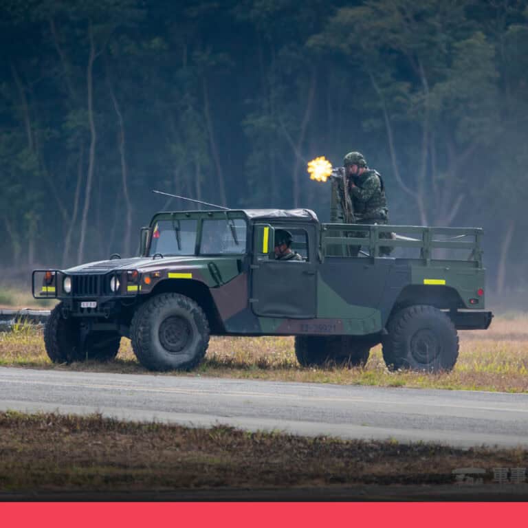網傳「國防預算8000億+特別預算1562億」算法錯誤。115年國防支出佔總預算18.1%。