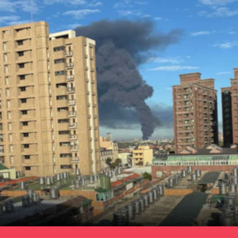 網友在地方社團張貼2025年火災照誤導視聽